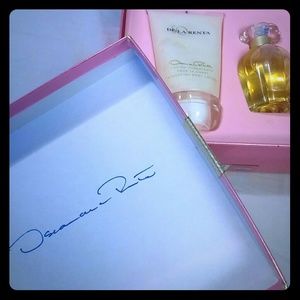 Autographed oscar de renta